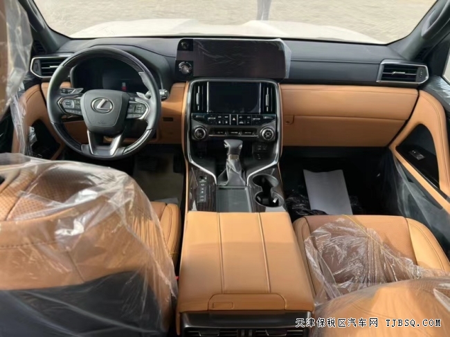 平行进口22款雷克萨斯LX600中东版天津港大降价