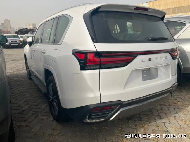 平行进口22款雷克萨斯LX600中东版天津港大降价