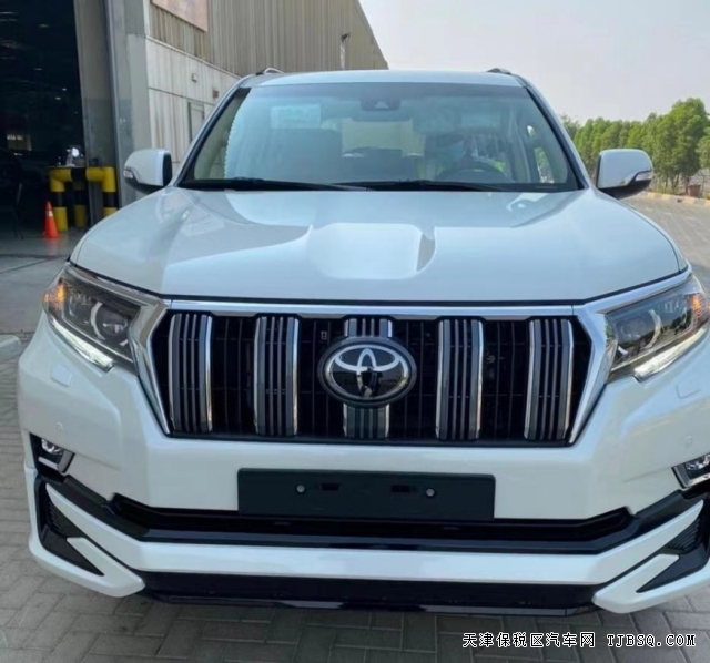 国六排放22款霸道4000即将出售 第一批交车 接受预定