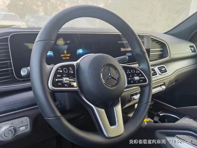 平行进口22款奔驰GLS450高配天津港现车年底大降价