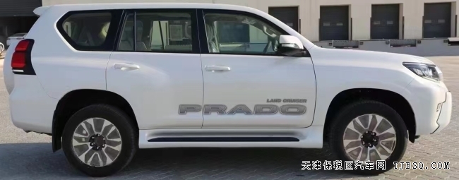 天津港口平行进口22款丰田霸道2800年底火爆热销 柴油畅销省油