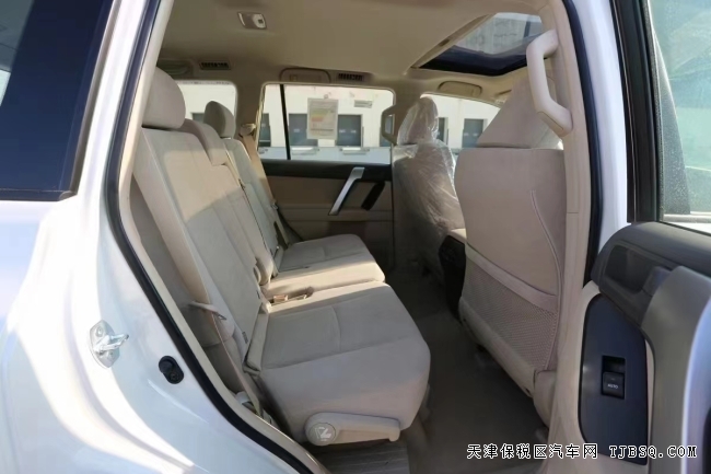 天津港口平行进口22款丰田霸道2800年底火爆热销 柴油畅销省油