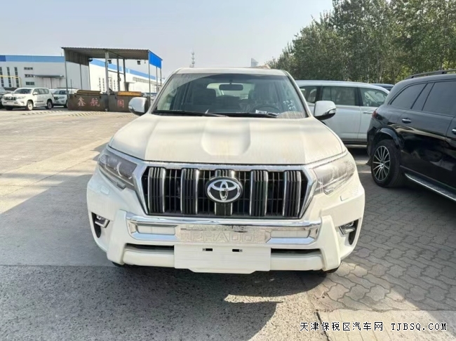 22款霸道2800后挂备胎天津港最新报价以及车辆照片