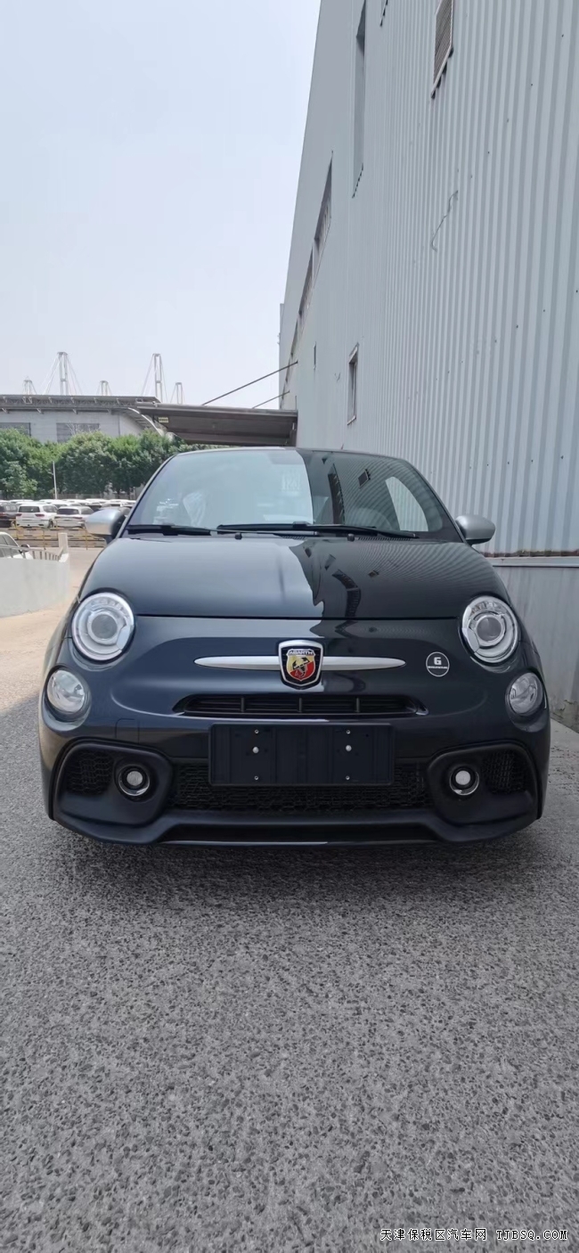 天津平行进口22款阿巴斯自动硬顶 现车特价热卖