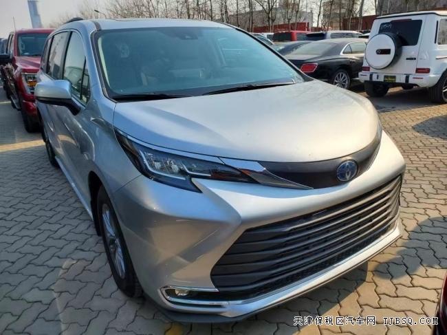 天津平行进口22款美规塞纳2.5混动2驱XLE 7座 急售特价甩卖