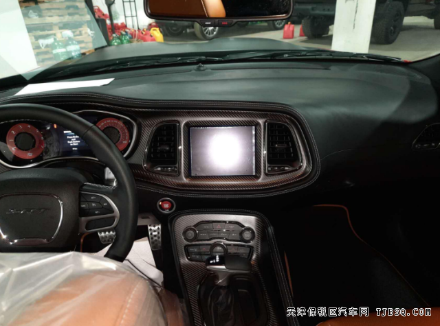 18649036440 22款挑战者 6.2T SRT Hellcat地狱猫宽体红眼现车