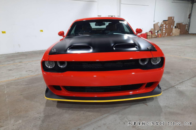18649036440 22款挑战者 6.2T SRT Hellcat地狱猫宽体红眼现车