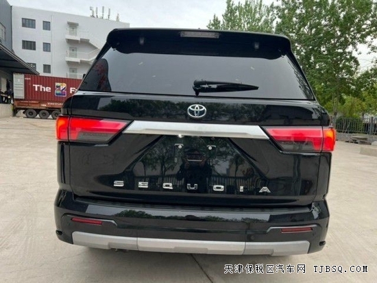 18649036440 丰田红衫对比酷路泽LC300 3.5TT您会选哪个呢