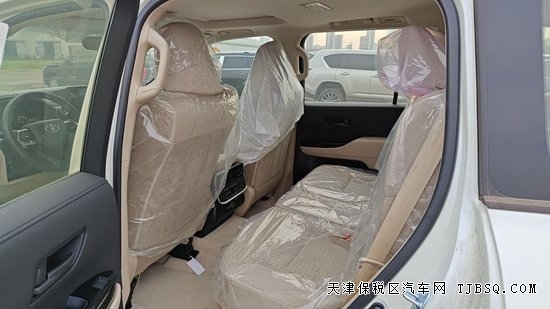 22款酷路泽3.5TT 8气囊 18轮丝绒标配86万现车清仓
