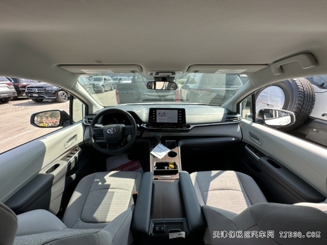 18649036440 23款进口丰田塞纳 豪华商务舒适感十足港口现车