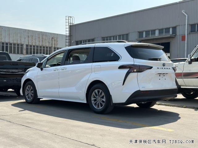 18649036440 23款进口丰田塞纳 豪华商务舒适感十足港口现车
