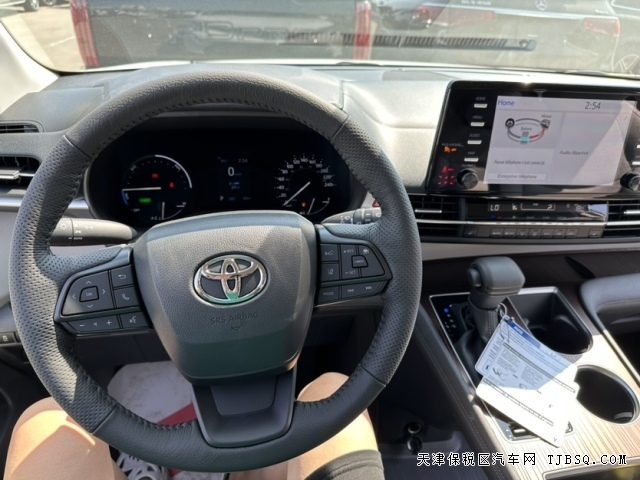 18649036440 23款进口丰田塞纳 豪华商务舒适感十足港口现车