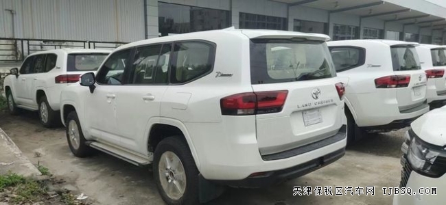 全新23款酷路泽4000  70余万起售