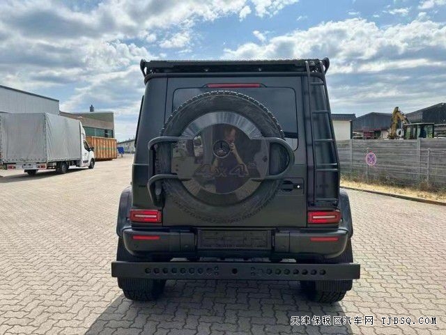 奔驰G63 4X4这种设置源于6X6版本