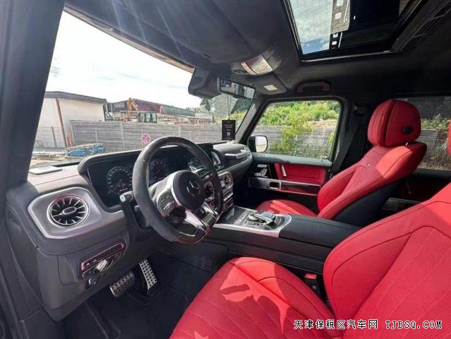 奔驰G63 4X4这种设置源于6X6版本