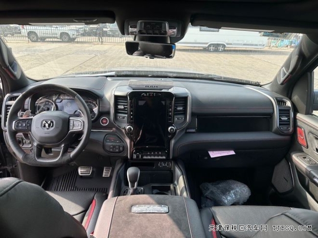 真男人的梦想皮卡车型23款道奇公羊霸王龙6.2L机械增压港口最新行情价格