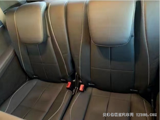 23款奔驰GLS580 顶配报价行情 详情配置了解 港口热卖