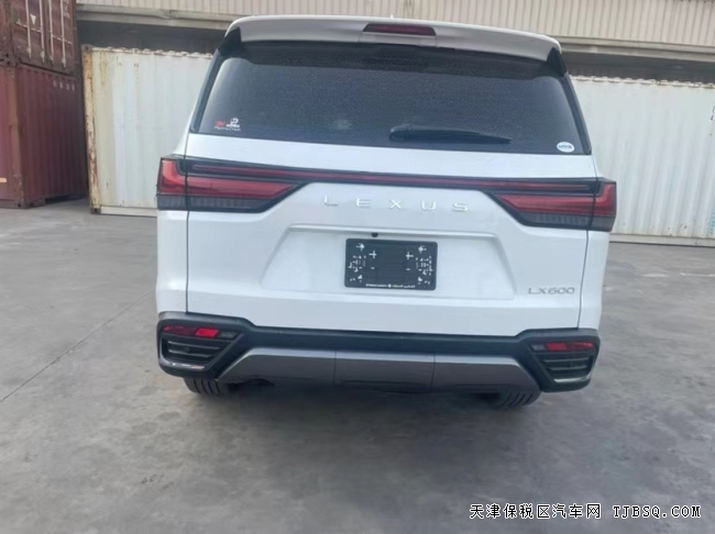 22款雷克萨斯LX600  中东110升大油箱 
