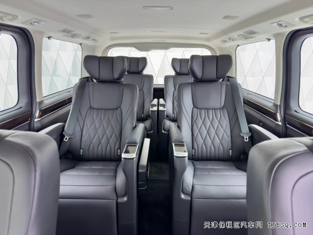 9cd6071d651d5ccd01e0cd6f60f78560 拥有四个航空座椅大空间的平行进口丰田格兰维亚港口热卖中