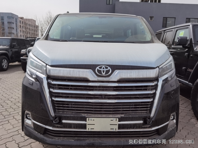 天津港集动力颜值空间性价比于一身的23款丰田格兰维亚平行进口版国六现车