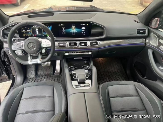 奔驰V8家族性能版SUV奔驰GLS63西装暴徒港口现车最新行情208万起