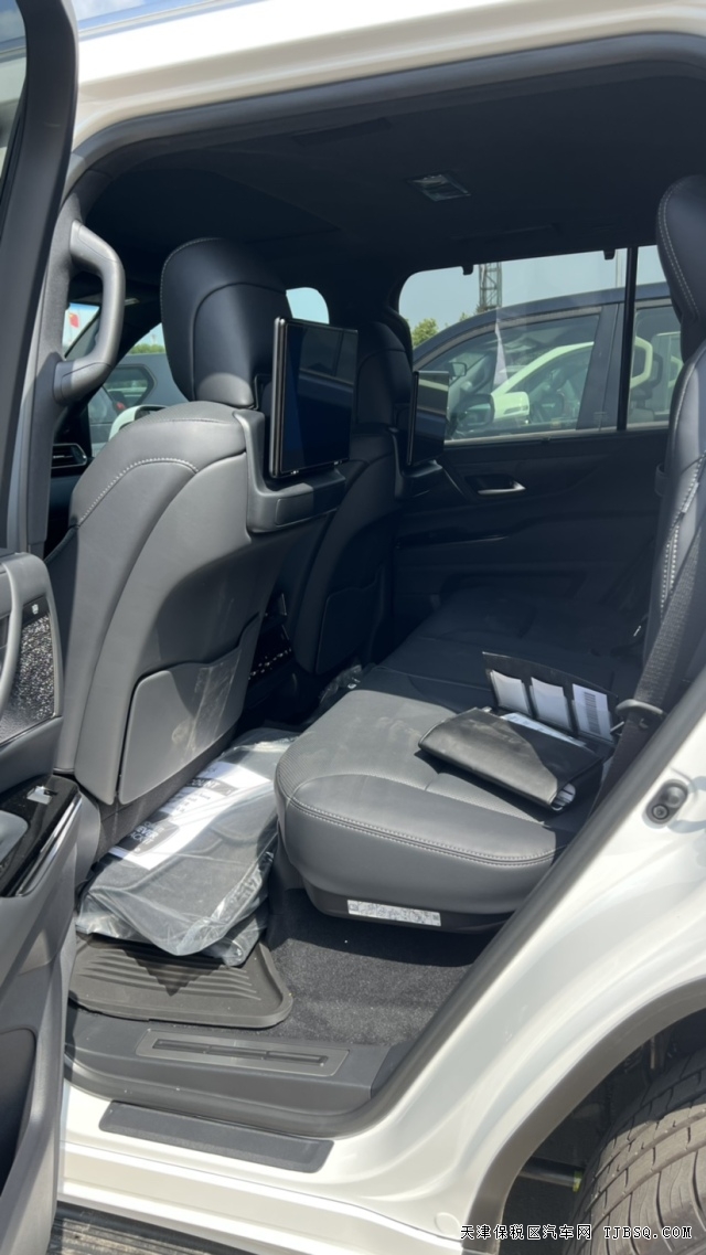 23款雷克萨斯600 港口现车起步155万  3.5TT动力强 耗油量小