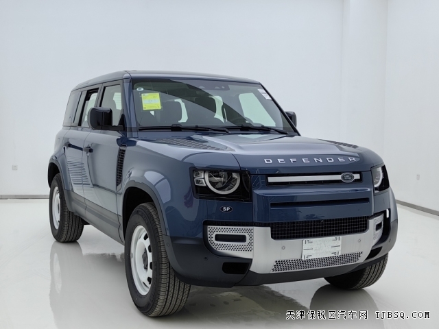 平行进口独有的柴油版23款路虎卫士110扭矩大续航久港口现车热销中可分期购车