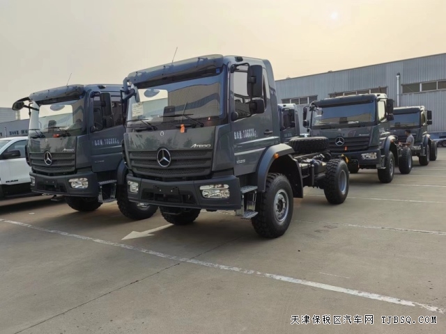 平行进口奔驰 Atego（阿泰戈）中卡车型房车底盘天津港独家在售