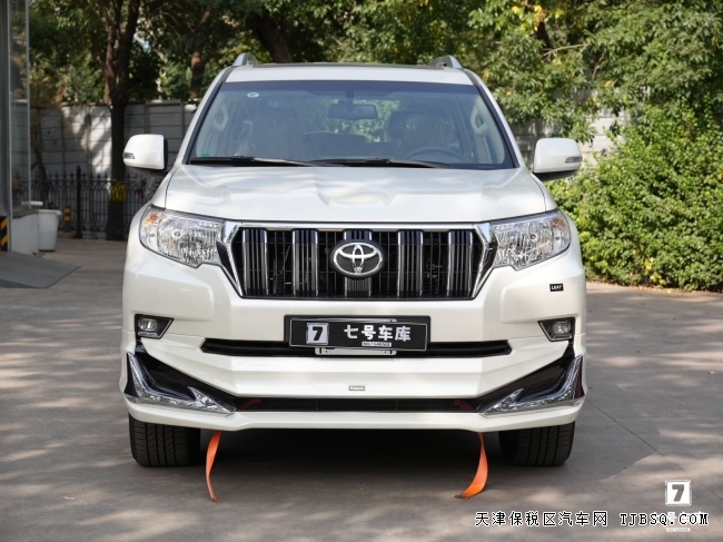 23款霸道4000最实用的配置蒙娜丽莎限量版九气囊真皮大油箱港口最新行情