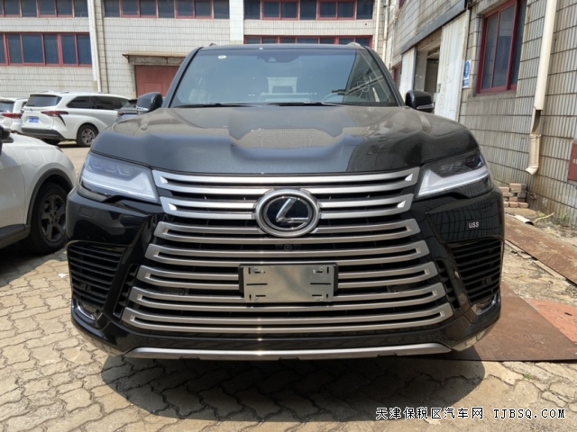 日系最高端车型23款雷克萨斯LX600港口库存压力大价格仅需140多万