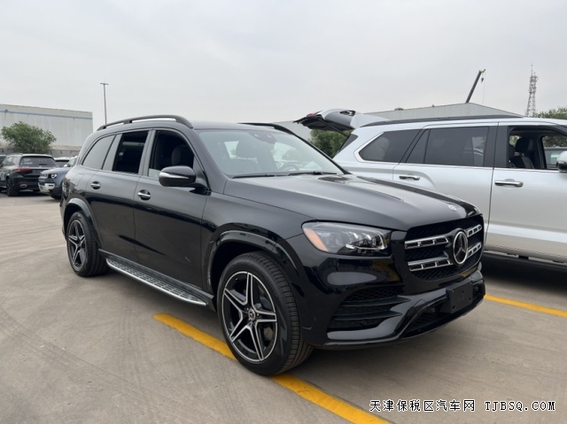 平行进口奔驰GLS580搭载4.0T双涡轮增压发动机港口价格已探底