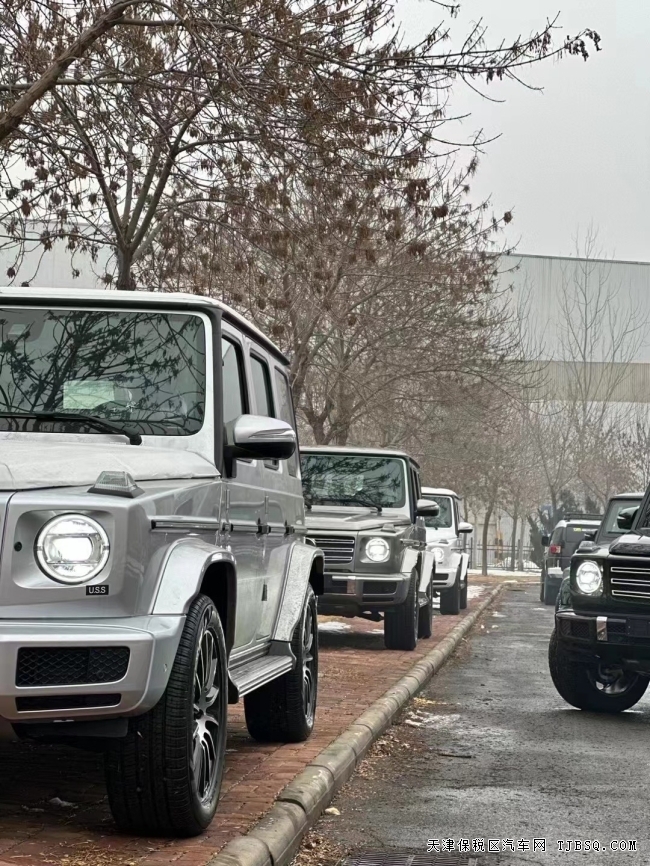港口最便宜大G 24款奔驰G400D 170万起步