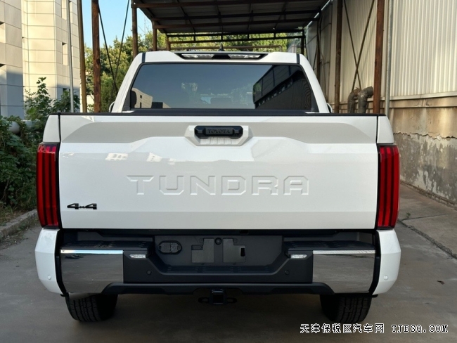 平行进口丰田坦途50万的价格能买到什么配置？