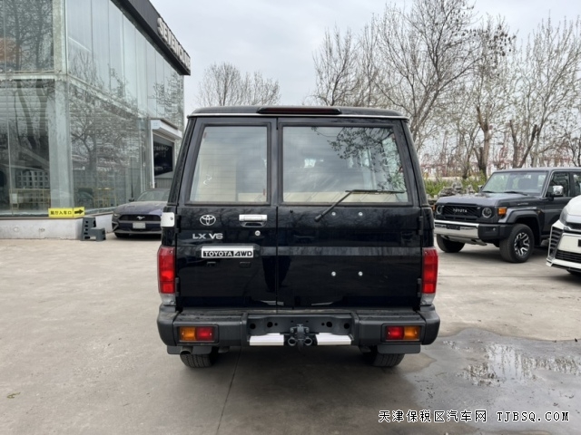 中东版自动挡24款丰田酷路泽LC76现车到店可试驾欢迎品鉴