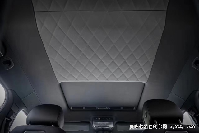 平行进口24款奔驰G500三把锁实车到港最新配置行情可分期