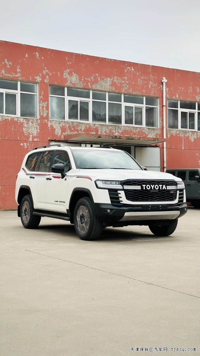 2024款丰田LC300酷路泽GR运动版现车到港最新行情