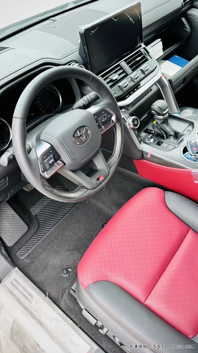 2024款丰田LC300酷路泽GR运动版现车到港最新行情