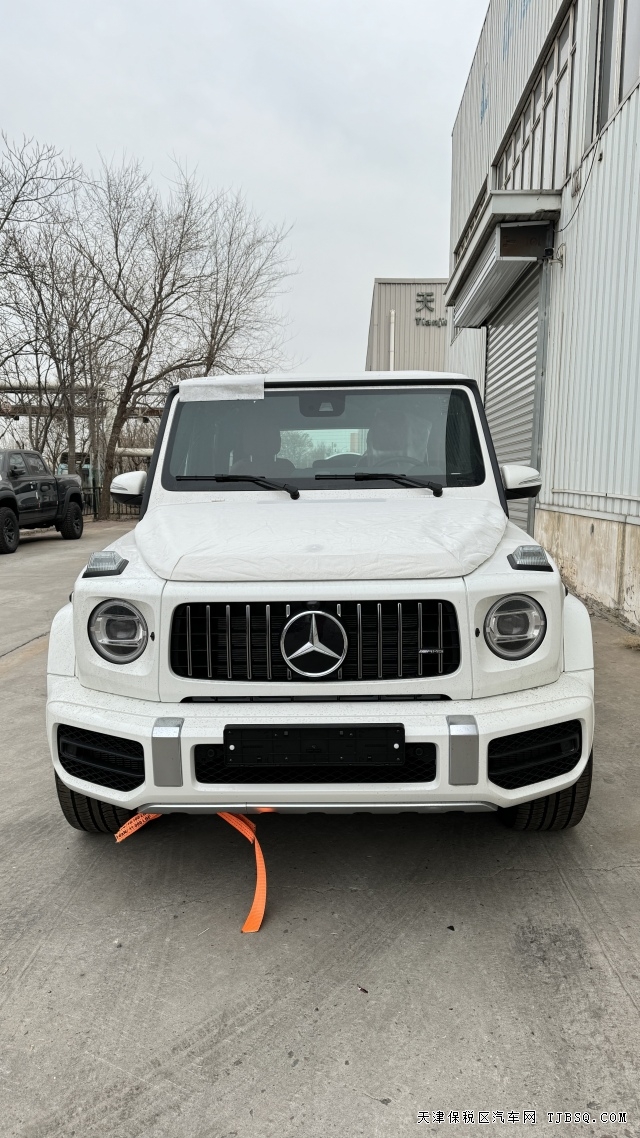 2024款韩版奔驰AMG G63V8三把锁天津港口最新行情可分期