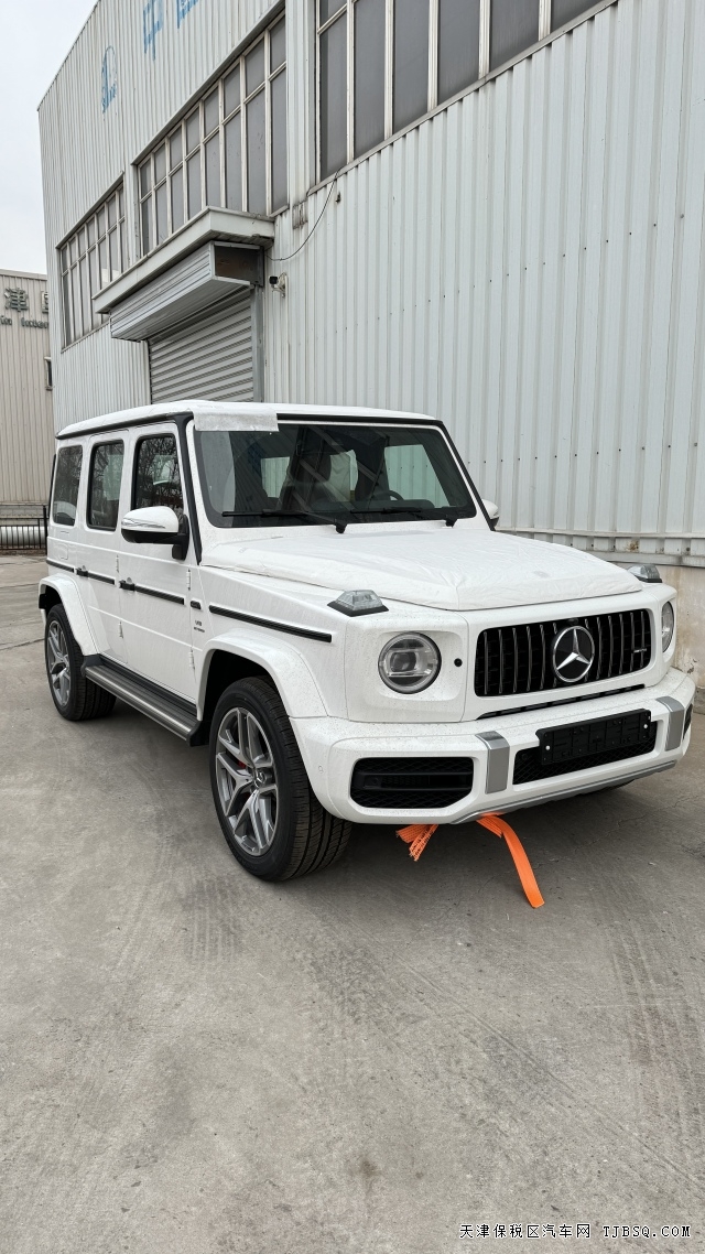 2024款韩版奔驰AMG G63V8三把锁天津港口最新行情可分期