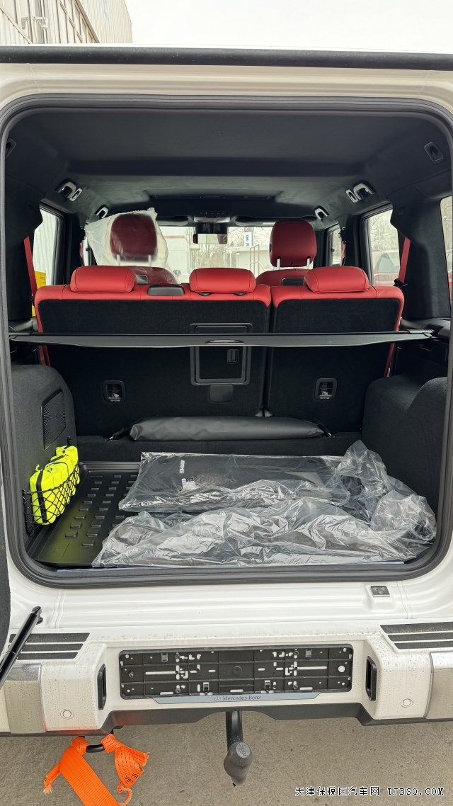 2024款韩版奔驰AMG G63V8三把锁天津港口最新行情可分期