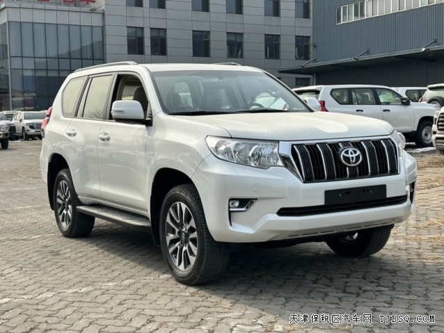 23款中东版丰田普拉多4.0L GXR迪拜版天津港口最新行情