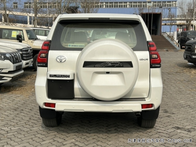 23款中东版丰田普拉多4.0L GXR迪拜版天津港口最新行情