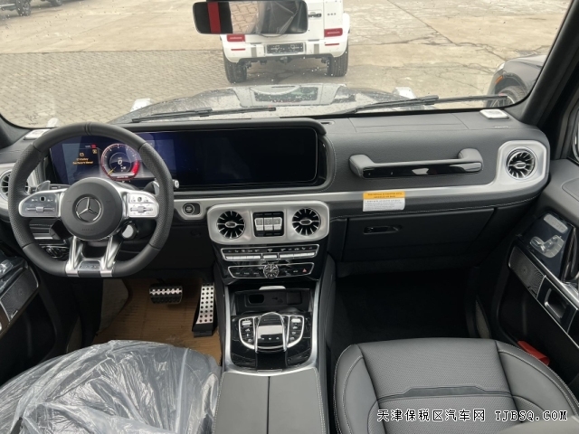平行进口24款奔驰AMG G63三把锁港口行情227万能买到什么配置
