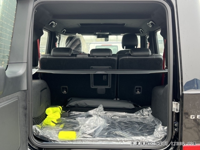 平行进口24款奔驰AMG G63三把锁港口行情227万能买到什么配置