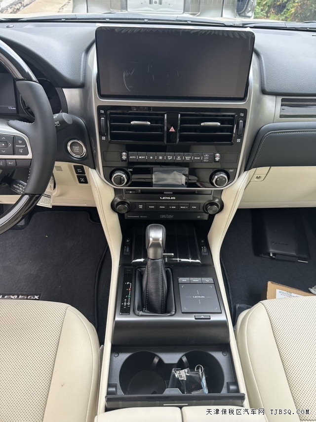 23款雷克萨斯GX460最后的大V8港口88万能买到吗