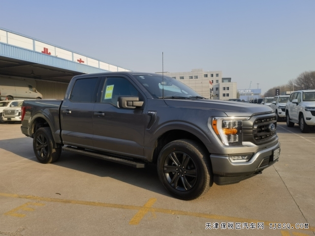 平行进口23款福特猛禽F150XLT港口现车五十多万入手大皮卡