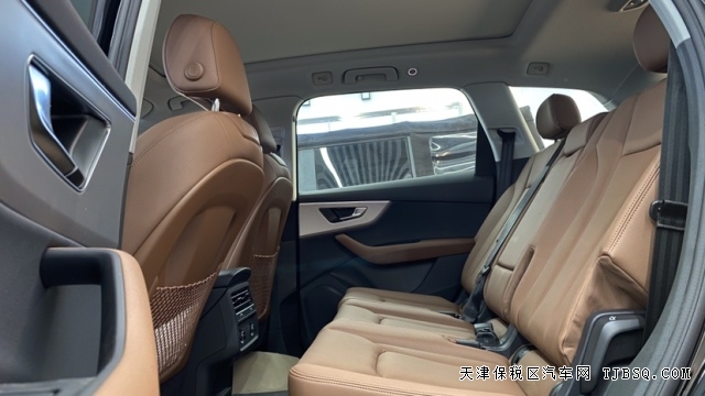 23款奥迪Q7六缸3.0T港口起售价格55万性价比超高