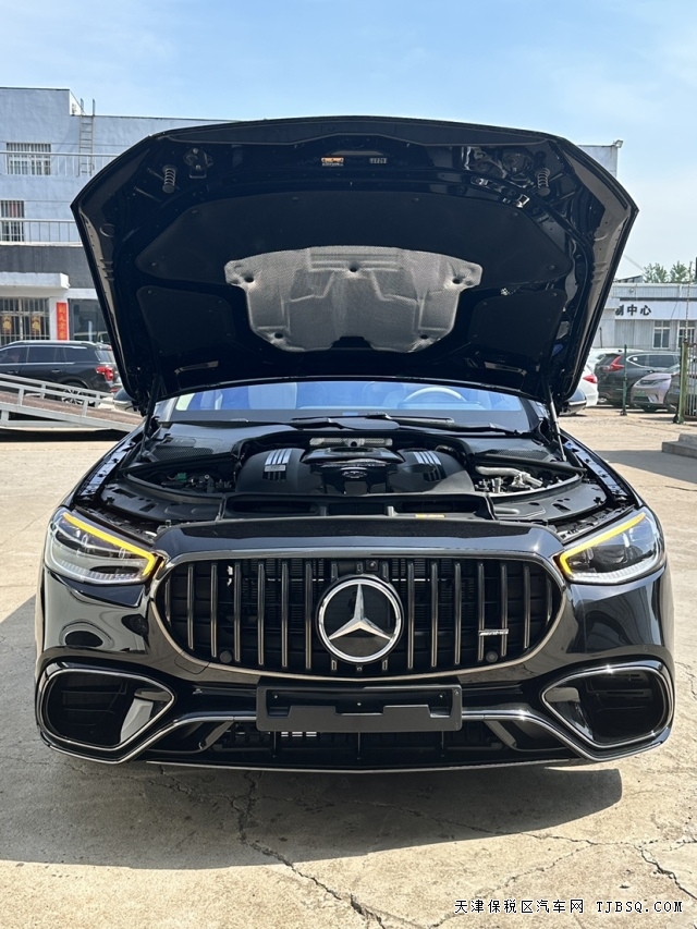24款奔驰AMG S63四座行政座驾V8保税区现车可分期