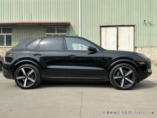 平行进口2024款保时捷卡宴Cayenne3.0T高配港口现车可分期