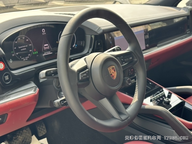 平行进口2024款保时捷卡宴Cayenne3.0T高配港口现车可分期
